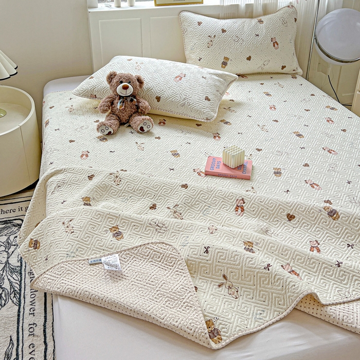 91家纺网 家纺一手货源 找家纺 羽爱家纺 2025新款A类双面印花全棉水洗床盖套件-三件套 甜心派对