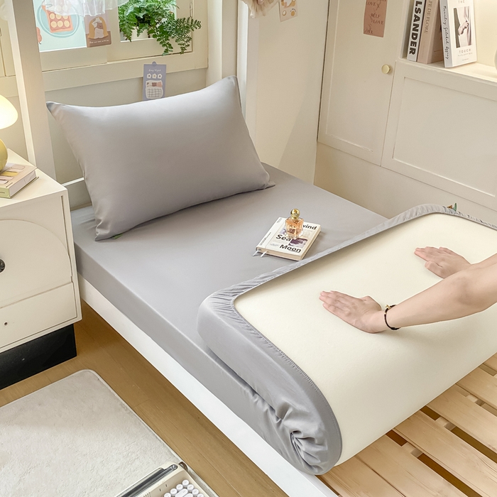 91家纺网 家纺一手货源 找家纺 凡客家居 2025新款全棉学生床笠三件套 雅灰