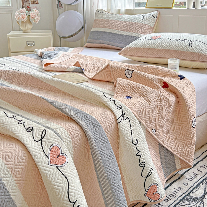 91家纺网 家纺一手货源 找家纺 羽爱家纺 2025新款A类双面印花全棉水洗床盖套件-三件套 心悦