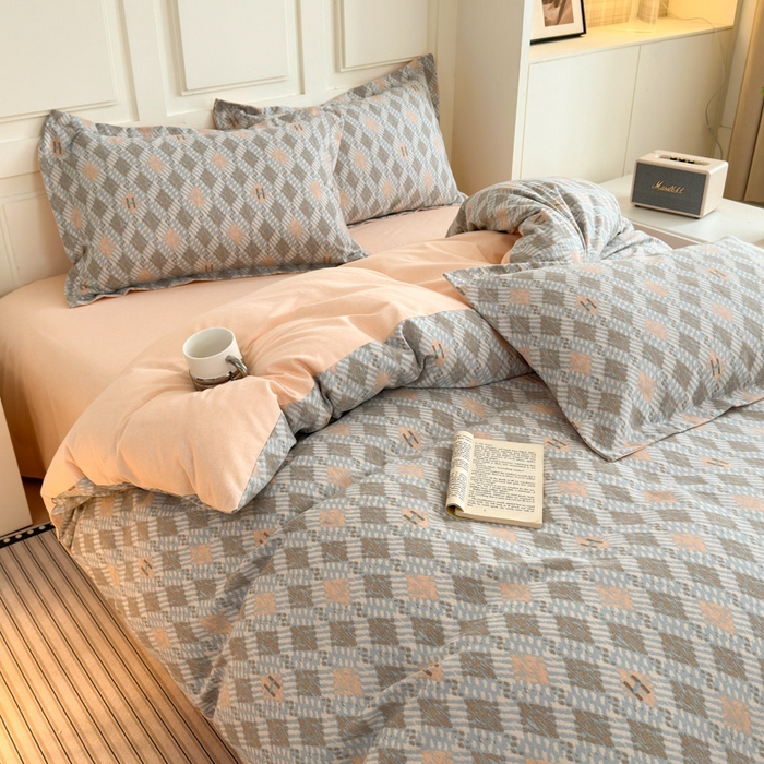 91家纺网 家纺一手货源 找家纺 曼之夏 2025新款原棉加厚磨毛印花四件套 大都会