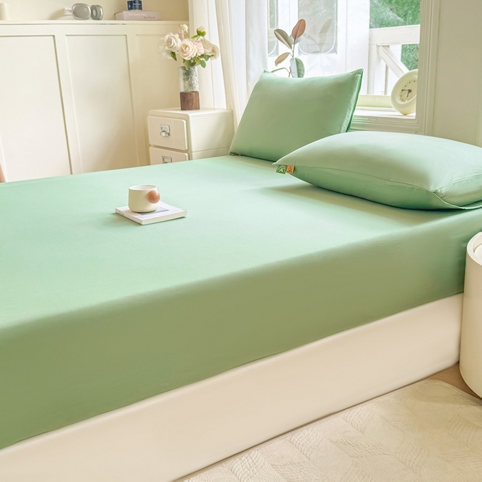 91家纺网 家纺一手货源 找家纺 凡客家居 2025新款全棉纯色简约床笠系列 中绿