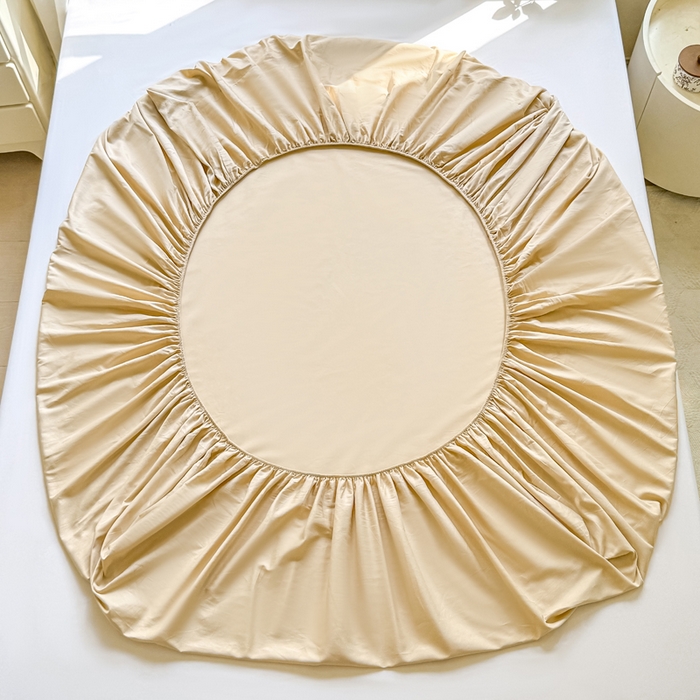 91家纺网 家纺一手货源 找家纺 凡客家居 2025新款全棉纯色简约床笠系列 奶茶