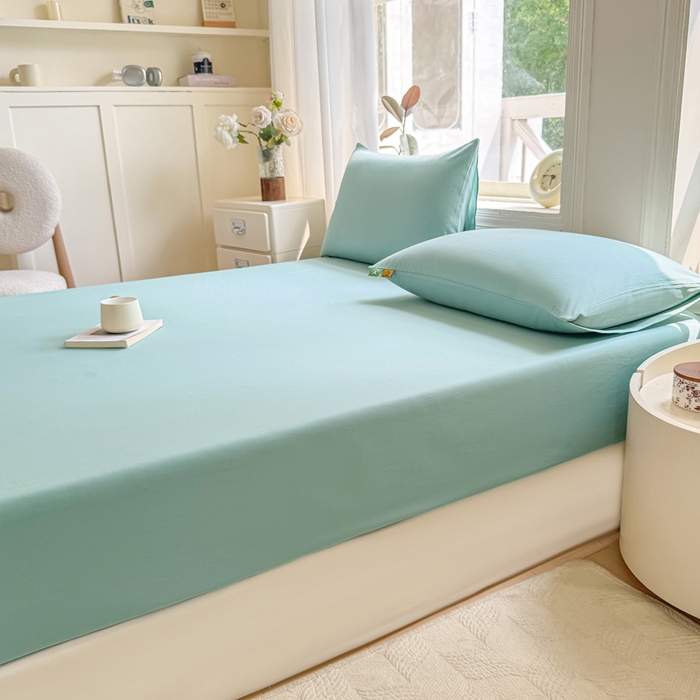 91家纺网 家纺一手货源 找家纺 凡客家居 2025新款全棉纯色简约床笠系列 氧气蓝