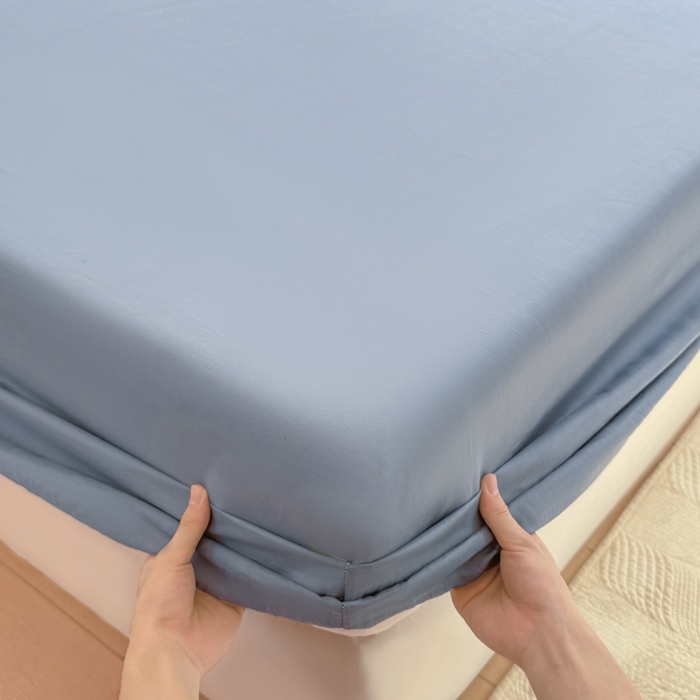 91家纺网 家纺一手货源 找家纺 凡客家居 2025新款全棉纯色简约床笠系列 蔚蓝