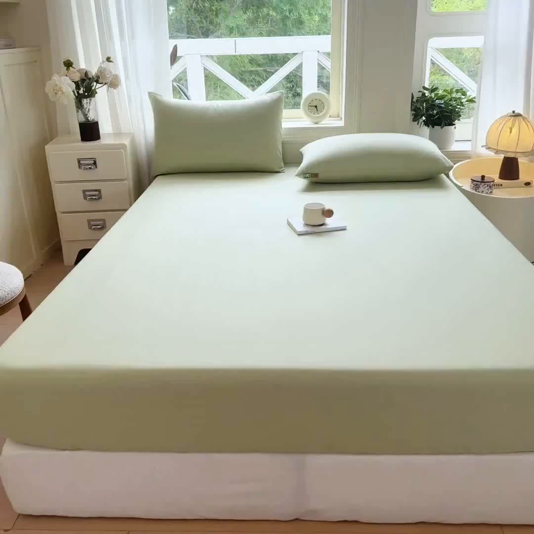 91家纺网 家纺一手货源 找家纺 凡客家居 2025新款全棉纯色简约床笠系列 嫩芽绿