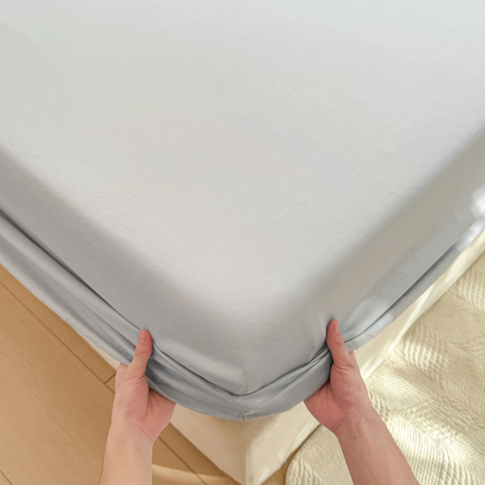 91家纺网 家纺一手货源 找家纺 凡客家居 2025新款全棉纯色简约床笠系列 冰川灰