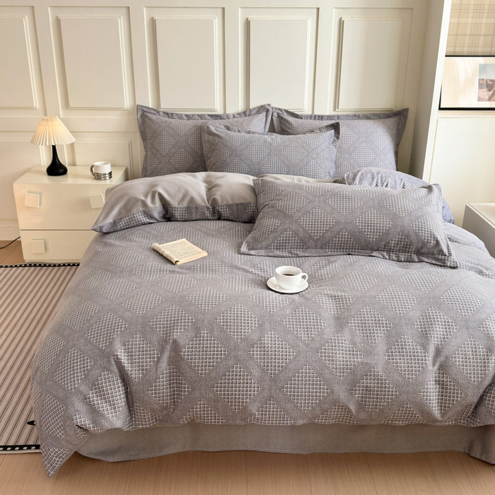 91家纺网 家纺一手货源 找家纺 曼之夏 2025新款原棉加厚磨毛印花四件套 轻奢生活