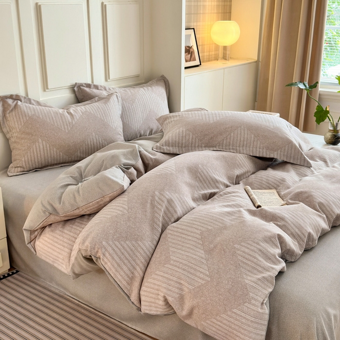 91家纺网 家纺一手货源 找家纺 曼之夏 2025新款原棉加厚磨毛印花四件套 威斯丁