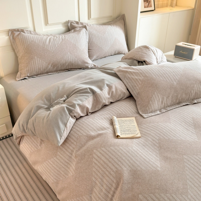 91家纺网 家纺一手货源 找家纺 曼之夏 2025新款原棉加厚磨毛印花四件套 威斯丁