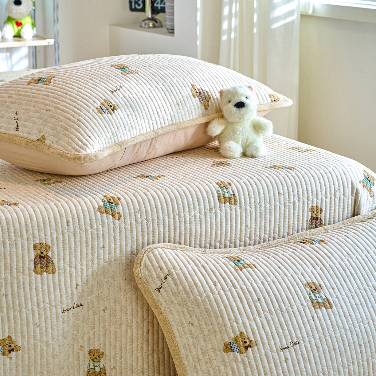 91家纺网 家纺一手货源 找家纺 X猫先生 2025新品棉加绒床盖一面全棉一面牛奶绒床盖炕盖加厚床单床垫四季款 趴趴熊（A棉B绒）