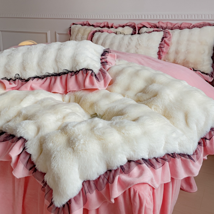 91家纺网 家纺一手货源 找家纺 （总）睡美人 2025新款亲肤舒适牛奶绒单品系列单被套单品被套单件被套