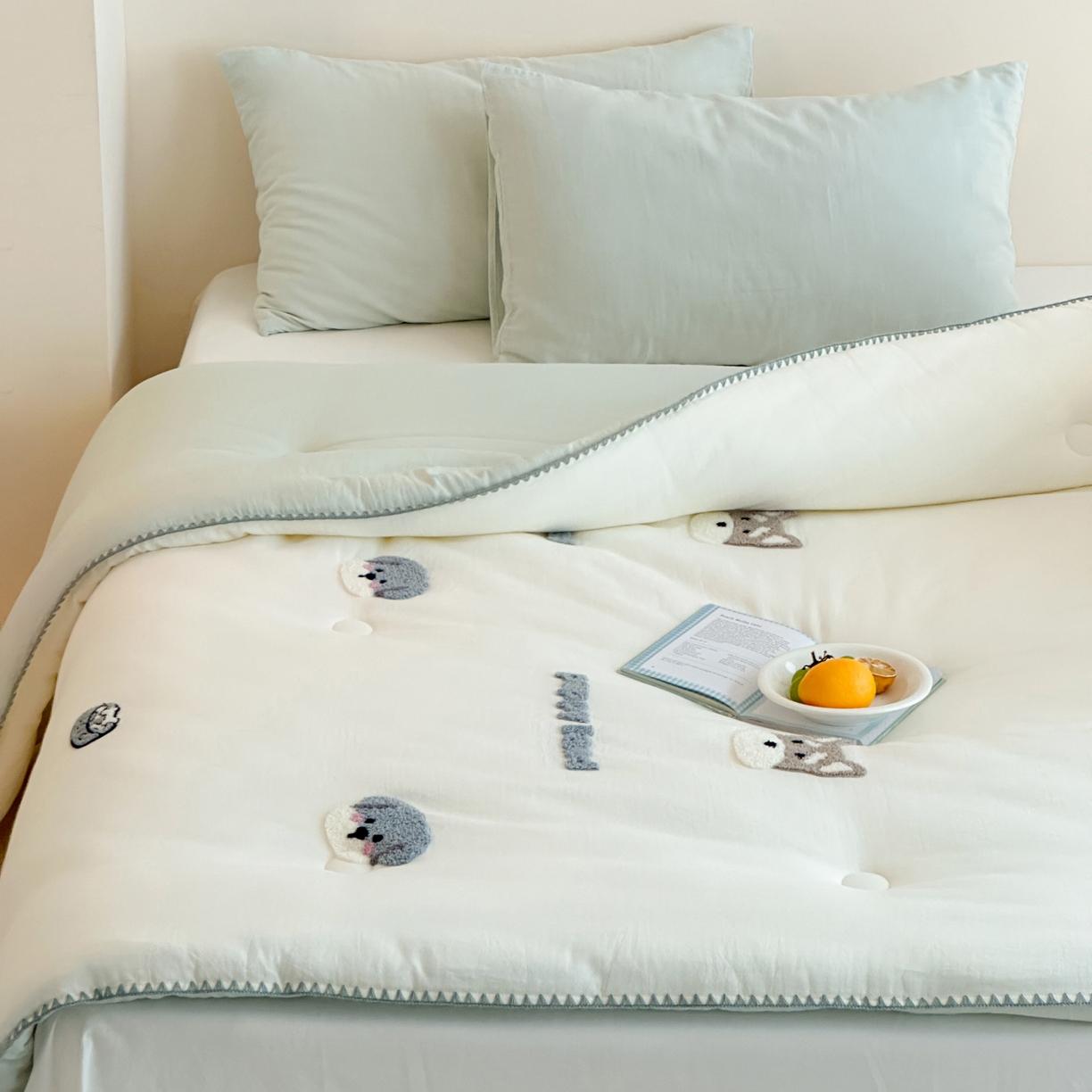 91家纺网 家纺一手货源 找家纺 （总）一加一 2025新款全棉双层皱皱纱毛巾绣抗菌大豆被芯