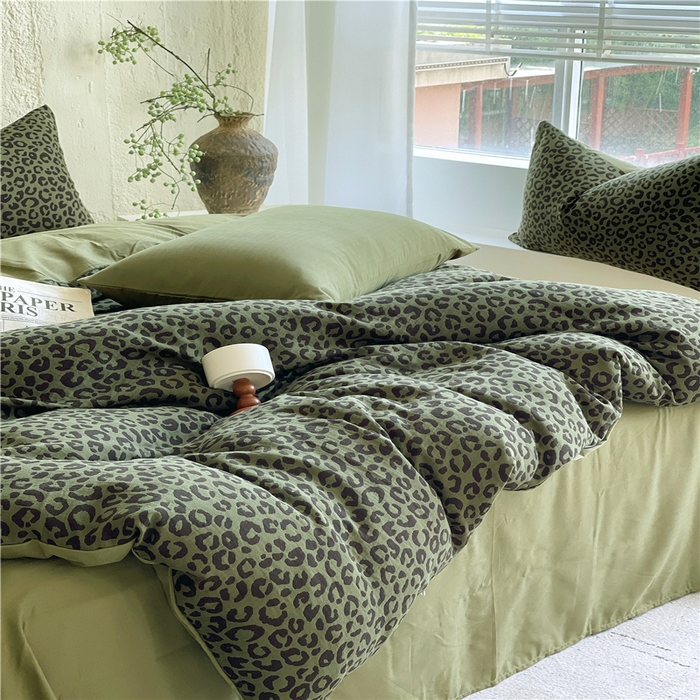 91家纺网 家纺一手货源 找家纺 佰亿莱 2026新款棉麻双层纱四件套 豹纹