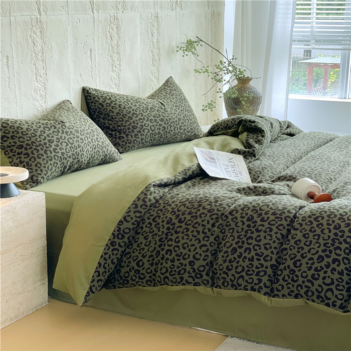 91家纺网 家纺一手货源 找家纺 佰亿莱 2026新款棉麻双层纱四件套 豹纹