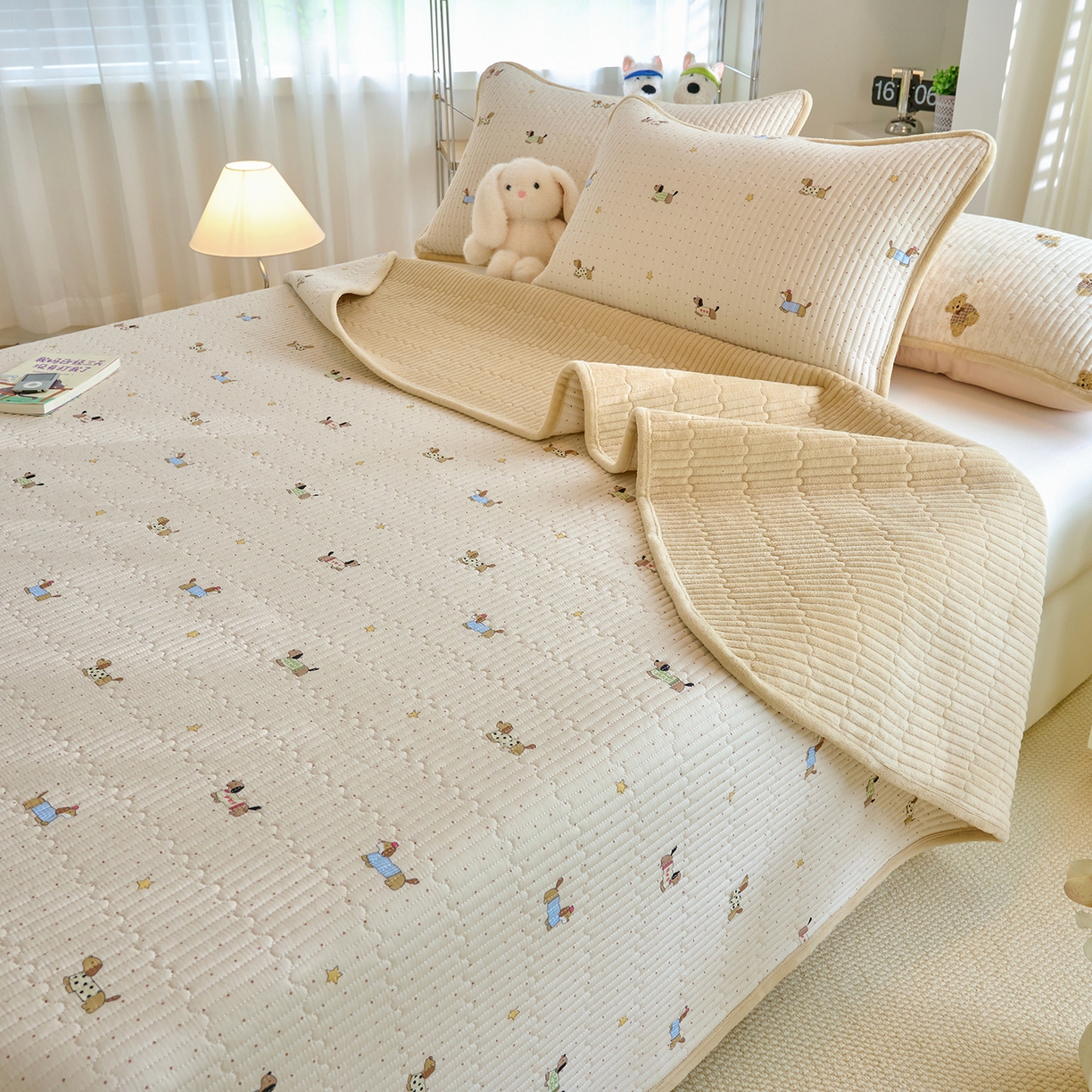 91家纺网 家纺一手货源 找家纺 X猫先生 2025新品棉加绒床盖一面全棉一面牛奶绒床盖炕盖加厚床单床垫四季款 星星柯基（A棉B绒）