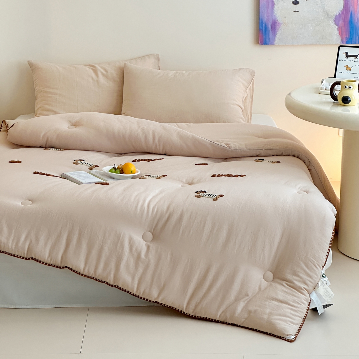 91家纺网 家纺一手货源 找家纺 一加一 2025新款全棉双层皱皱纱毛巾绣抗菌大豆被芯 腊肠狗