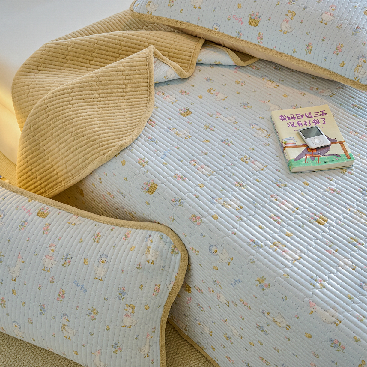 91家纺网 家纺一手货源 找家纺 X猫先生 2025新品棉加绒床盖一面全棉一面牛奶绒床盖炕盖加厚床单床垫四季款 萌萌鸭（A棉B绒）