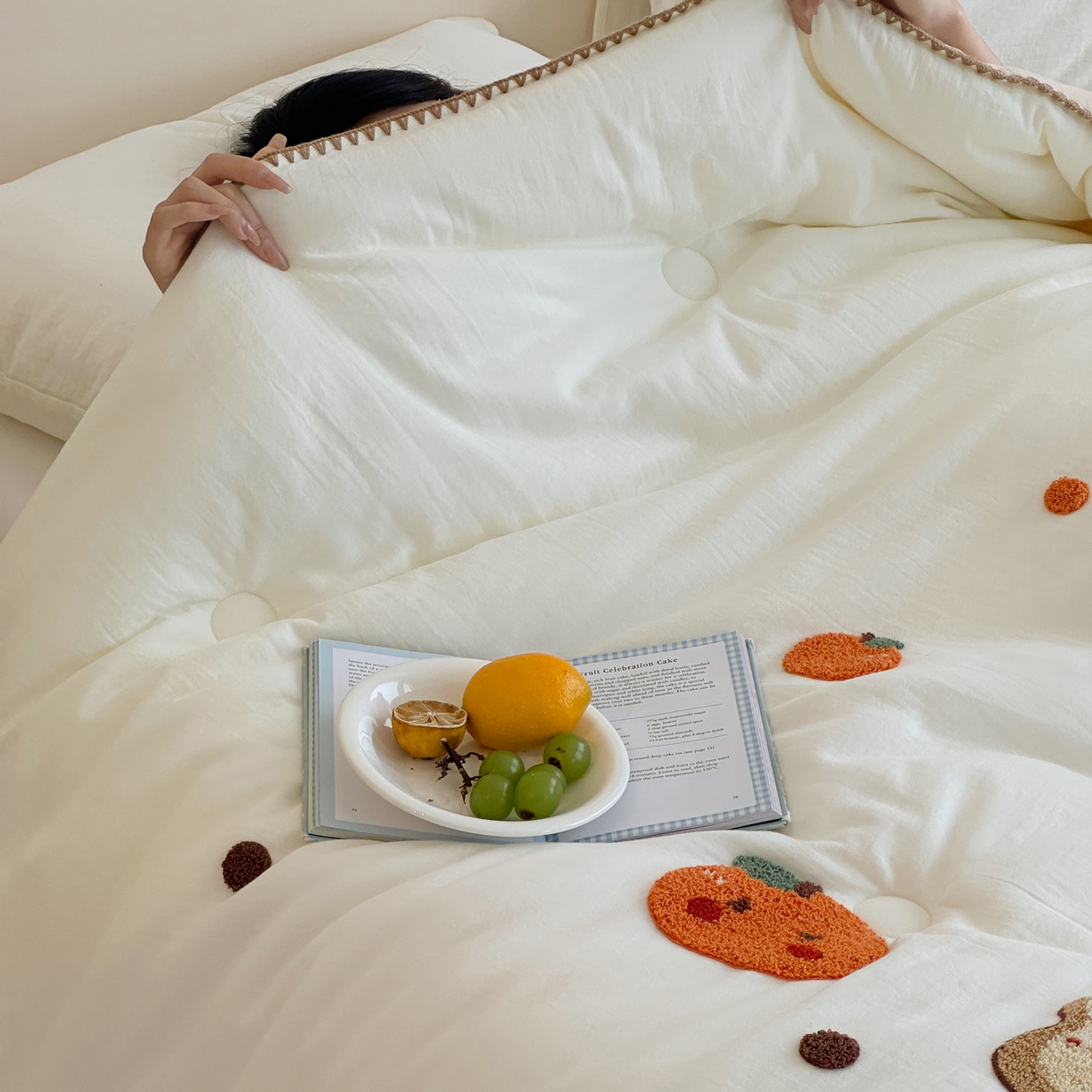 91家纺网 家纺一手货源 找家纺 一加一 2025新款全棉双层皱皱纱毛巾绣抗菌大豆被芯 甜甜小丸子