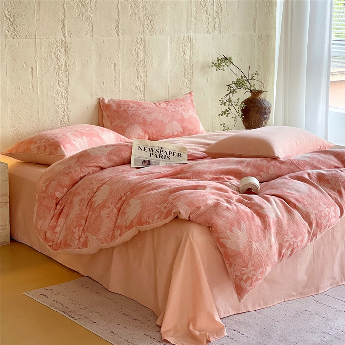 91家纺网 家纺一手货源 找家纺 佰亿莱 2026新款棉麻双层纱四件套 云木林-粉