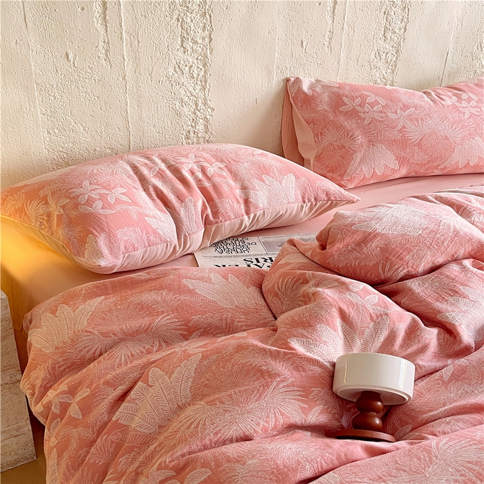 91家纺网 家纺一手货源 找家纺 佰亿莱 2026新款棉麻双层纱四件套 云木林-粉