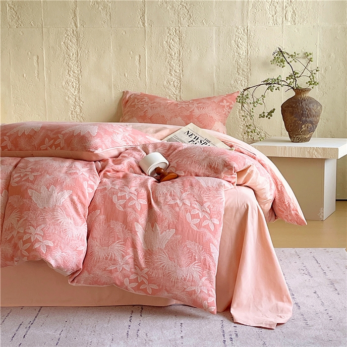 91家纺网 家纺一手货源 找家纺 佰亿莱 2026新款棉麻双层纱四件套 云木林-粉