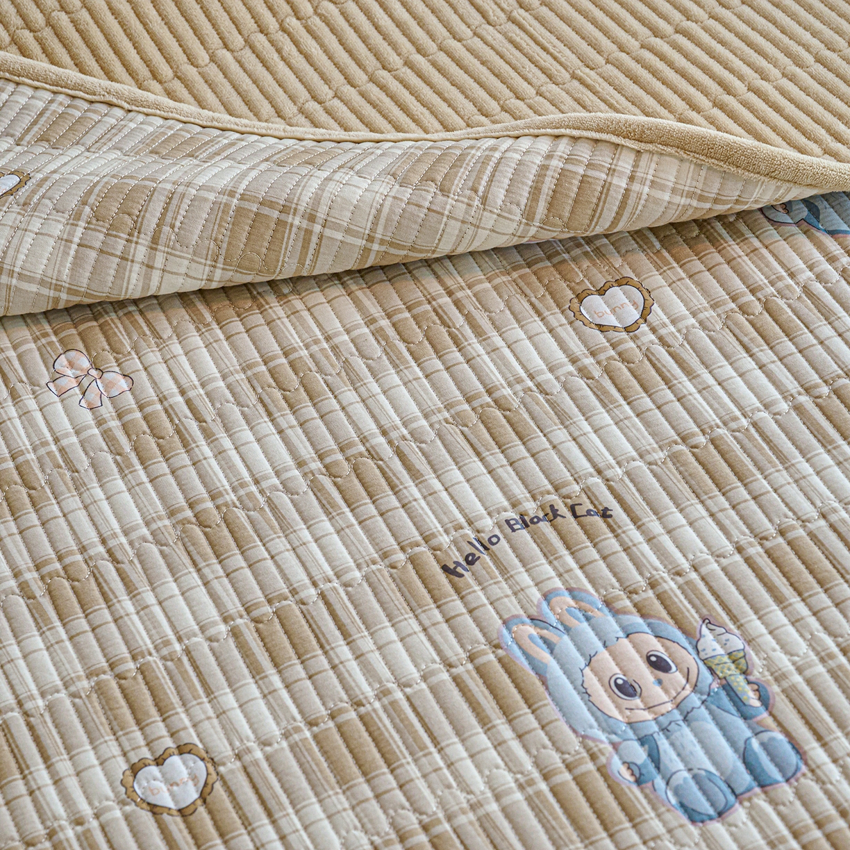 91家纺网 家纺一手货源 找家纺 X猫先生 2025新品棉加绒床盖一面全棉一面牛奶绒床盖炕盖加厚床单床垫四季款 拉布兔兔（A棉B绒）