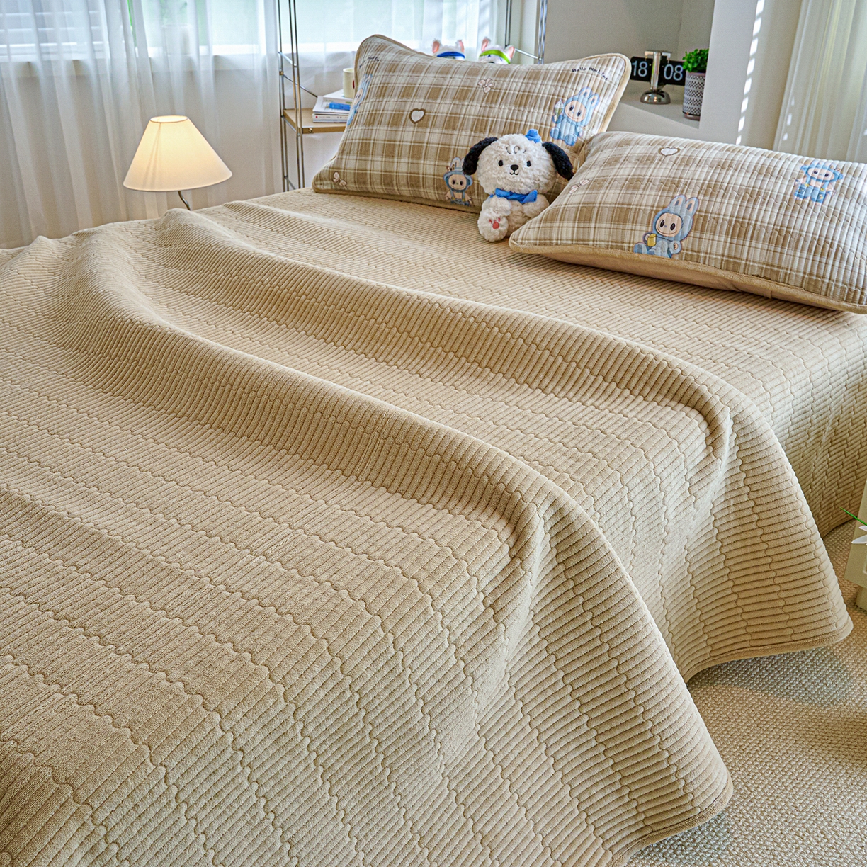 91家纺网 家纺一手货源 找家纺 X猫先生 2025新品棉加绒床盖一面全棉一面牛奶绒床盖炕盖加厚床单床垫四季款 拉布兔兔（A棉B绒）