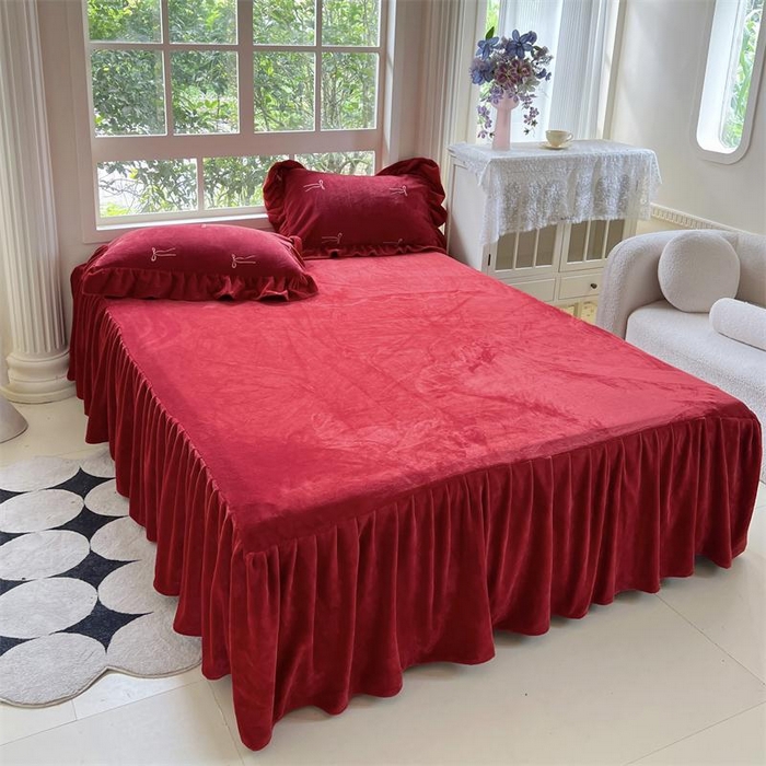 睡美人 2025新款亲肤舒适牛奶绒单品系列单床裙单品床裙单件床裙 车厘子红
