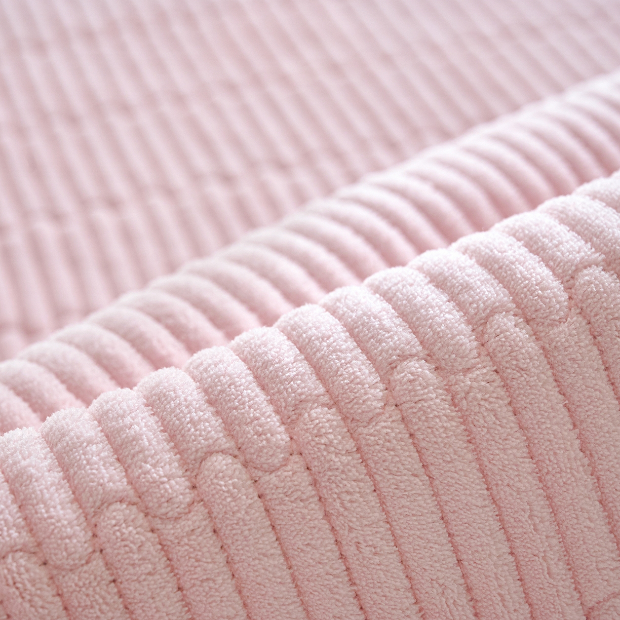 91家纺网 家纺一手货源 找家纺 X猫先生 2025新品棉加绒床盖一面全棉一面牛奶绒床盖炕盖加厚床单床垫四季款 繁华小熊（A棉B绒）