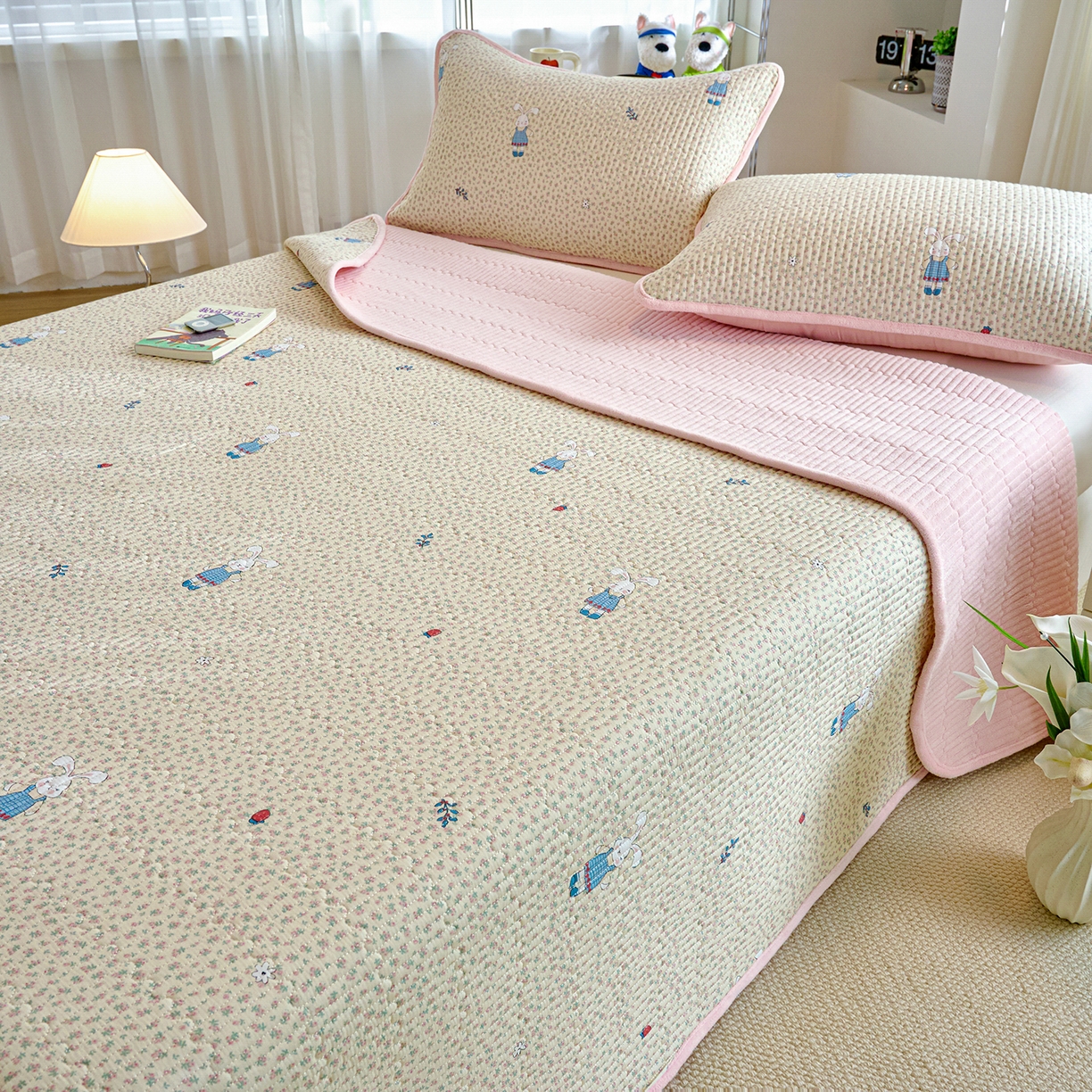 91家纺网 家纺一手货源 找家纺 X猫先生 2025新品棉加绒床盖一面全棉一面牛奶绒床盖炕盖加厚床单床垫四季款 奶呼小兔（A棉B绒）