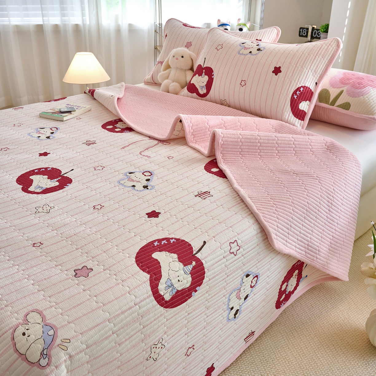 91家纺网 家纺一手货源 找家纺 X猫先生 2025新品棉加绒床盖一面全棉一面牛奶绒床盖炕盖加厚床单床垫四季款 甜心苹果派对（A棉B绒）