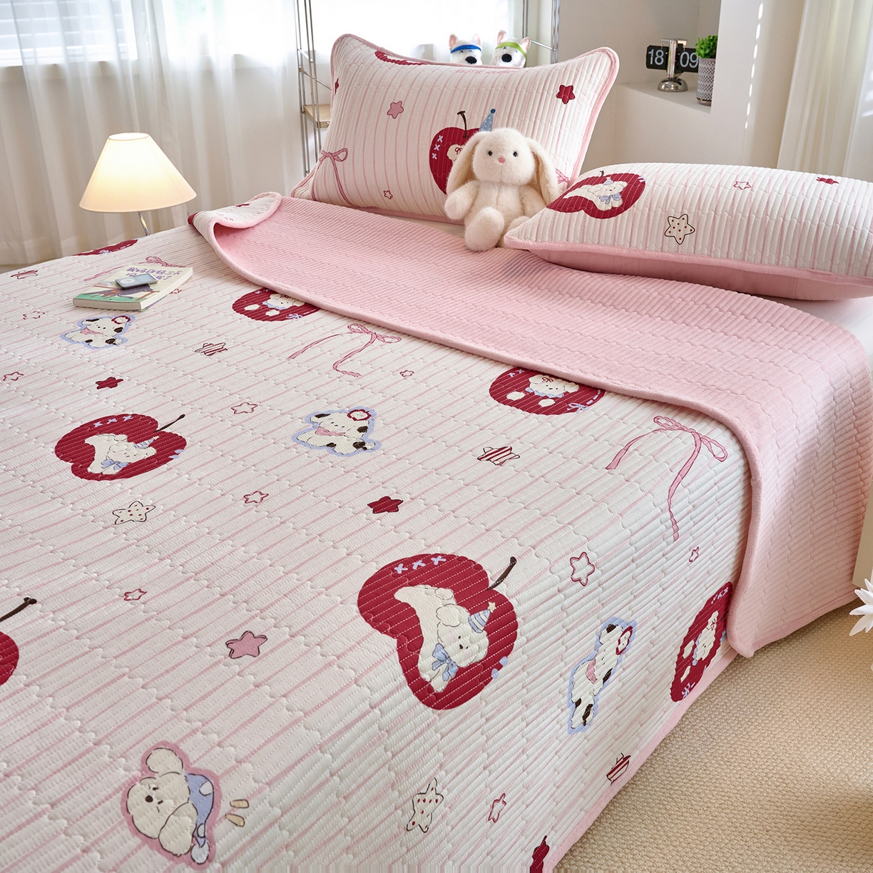 91家纺网 家纺一手货源 找家纺 X猫先生 2025新品棉加绒床盖一面全棉一面牛奶绒床盖炕盖加厚床单床垫四季款 甜心苹果派对（A棉B绒）