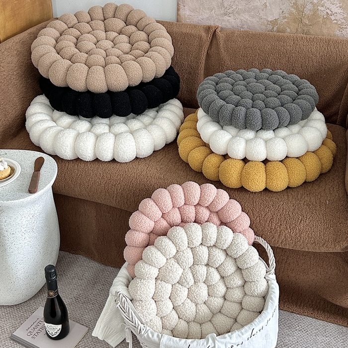 91家纺网 家纺一手货源 找家纺 （总）李帅家居 2025新款简约纯色编织饼干坐垫ins奶油风飘窗沙发靠垫法式奶油风可爱轻奢民宿客厅小众抱枕套
