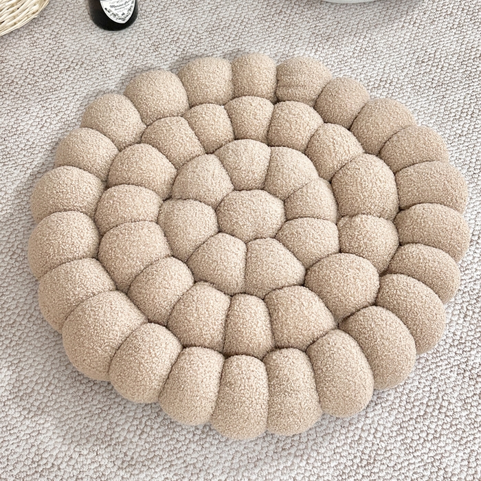 91家纺网 家纺一手货源 找家纺 （总）李帅家居 2025新款简约纯色编织饼干坐垫ins奶油风飘窗沙发靠垫法式奶油风可爱轻奢民宿客厅小众抱枕套