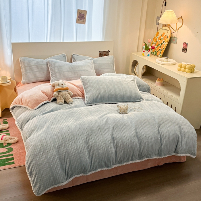 91家纺网 家纺一手货源 找家纺 蓝极人 2025新款成品提花包边牛奶绒四件套  提花-蓝粉