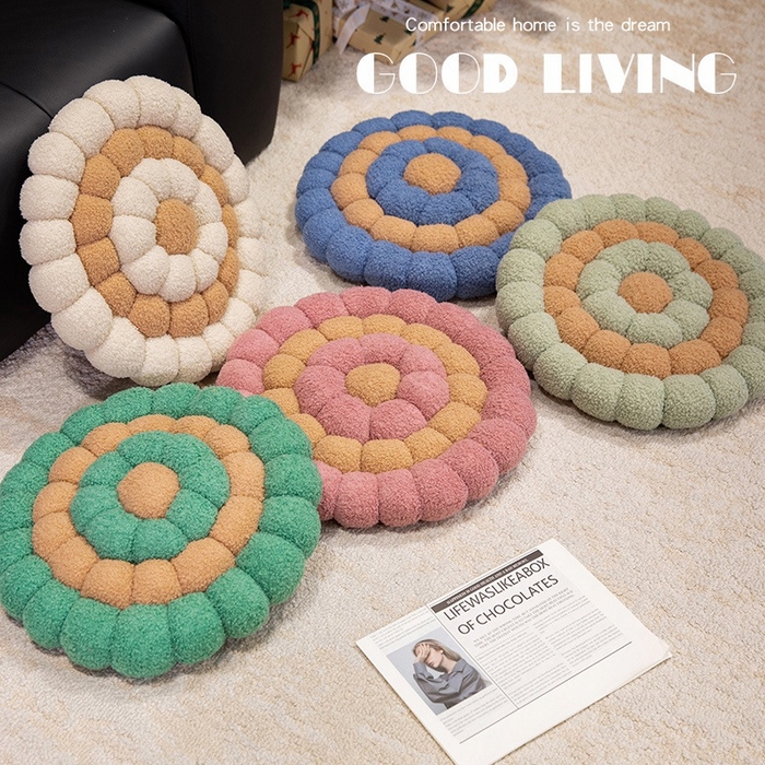 91家纺网 家纺一手货源 找家纺 （总）李帅家居 新款简约甜圈编织饼干坐垫抱枕靠垫拍照道具泰迪绒椅子垫,甜圈饼干黄,甜圈饼干灰,甜圈饼干蓝色,甜圈饼干玫粉,甜圈饼干米白,甜圈饼干浅绿,甜圈饼干深绿