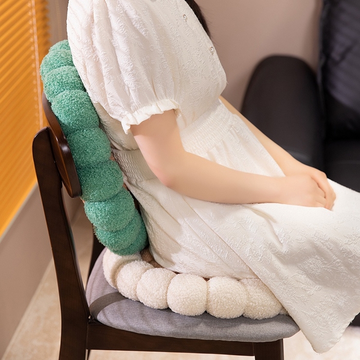 91家纺网 家纺一手货源 找家纺 （总）李帅家居 新款简约甜圈编织饼干坐垫抱枕靠垫拍照道具泰迪绒椅子垫