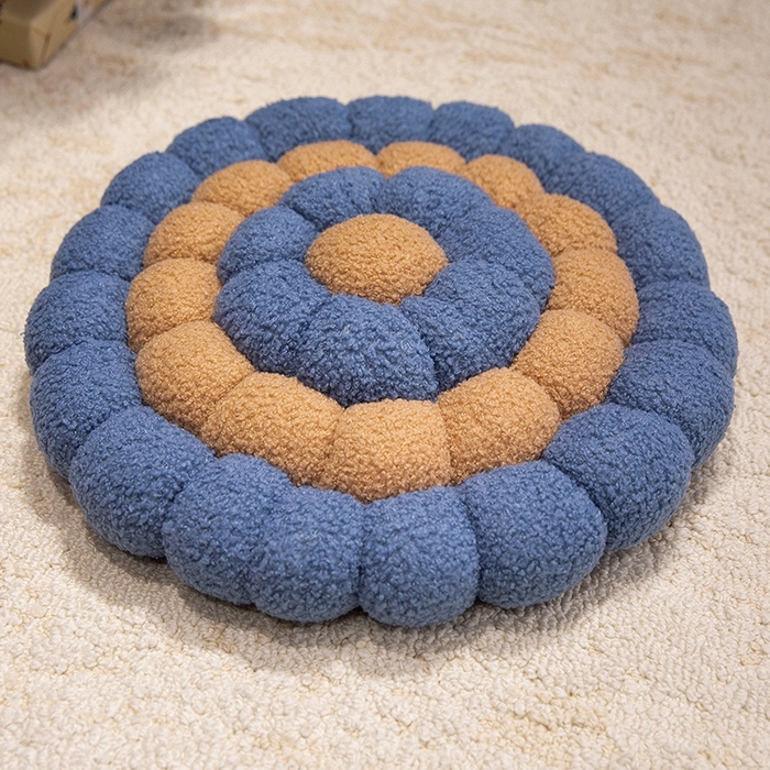 91家纺网 家纺一手货源 找家纺 （总）李帅家居 新款简约甜圈编织饼干坐垫抱枕靠垫拍照道具泰迪绒椅子垫