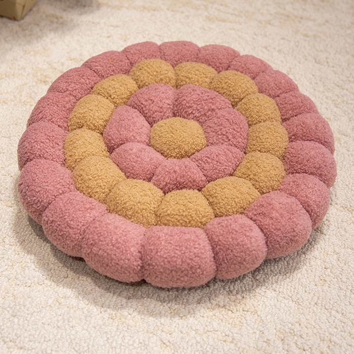 91家纺网 家纺一手货源 找家纺 （总）李帅家居 新款简约甜圈编织饼干坐垫抱枕靠垫拍照道具泰迪绒椅子垫