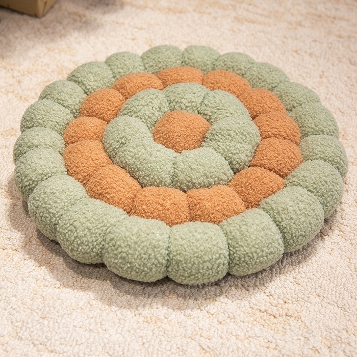 91家纺网 家纺一手货源 找家纺 （总）李帅家居 新款简约甜圈编织饼干坐垫抱枕靠垫拍照道具泰迪绒椅子垫