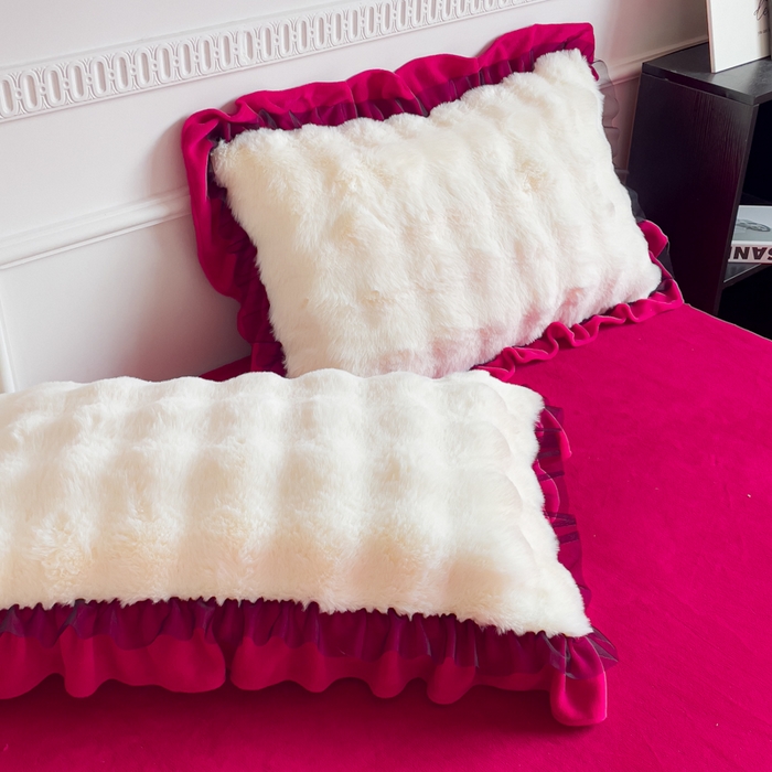 91家纺网 家纺一手货源 找家纺 （总）睡美人 2025新款亲肤舒适牛奶绒单品系列单枕套单品枕套单件枕套