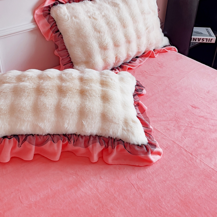 睡美人 2025新款亲肤舒适牛奶绒单品系列单枕套单品枕套单件枕套 石榴红