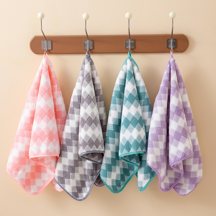 91家纺网 家纺一手货源 找家纺 （总）彩虹毛巾 加厚珊瑚绒毛巾浴巾套装三色格珊瑚绒吸水干发巾跨境外贸毛巾浴巾两件套女生洗澡毛浴巾方巾毛巾浴巾三件套