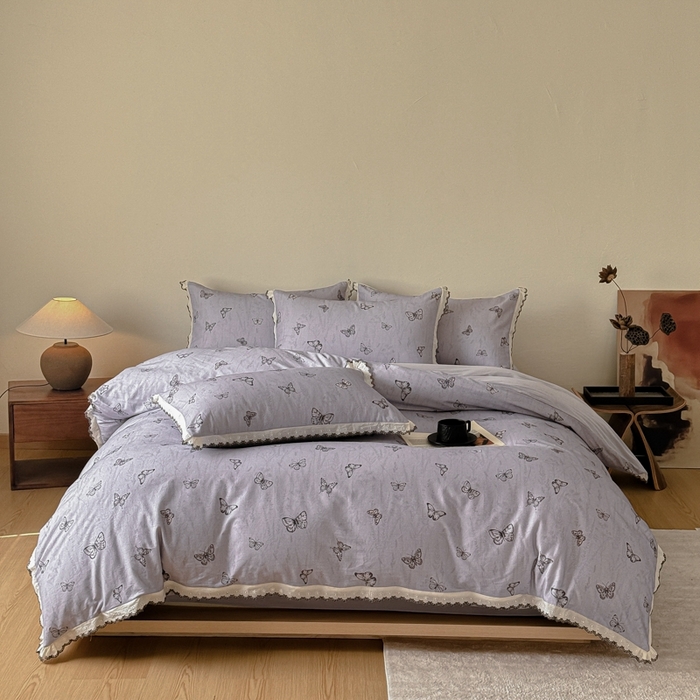 91家纺网 家纺一手货源 找家纺 舒慕家纺 2025新款全棉磨毛花边赫本风磨毛四件套（送高端包装） 梦蝶-紫