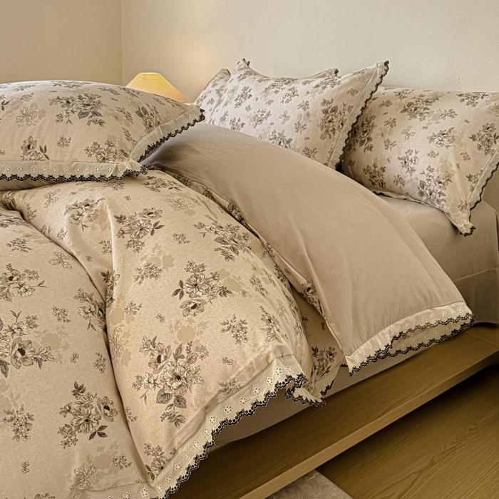 91家纺网 家纺一手货源 找家纺 （总）舒慕家纺 2025新款全棉磨毛花边赫本风磨毛四件套（送高端包装）