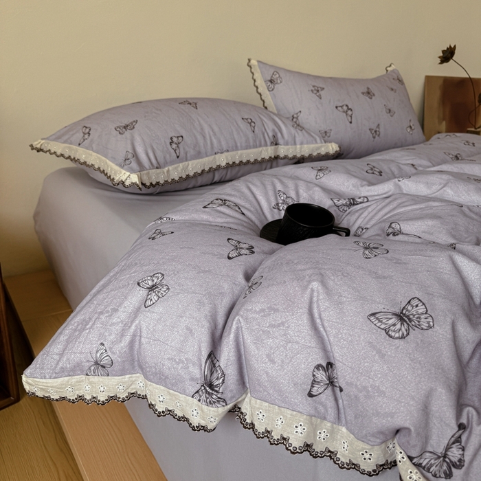 91家纺网 家纺一手货源 找家纺 舒慕家纺 2025新款全棉磨毛花边赫本风磨毛四件套（送高端包装） 梦蝶-紫