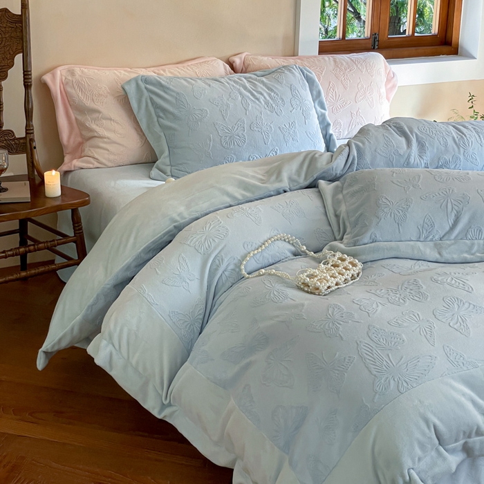 91家纺网 家纺一手货源 找家纺 （总）云栖家居 2025秋冬新款消光立体雕花A类牛奶绒-暖意融融系列