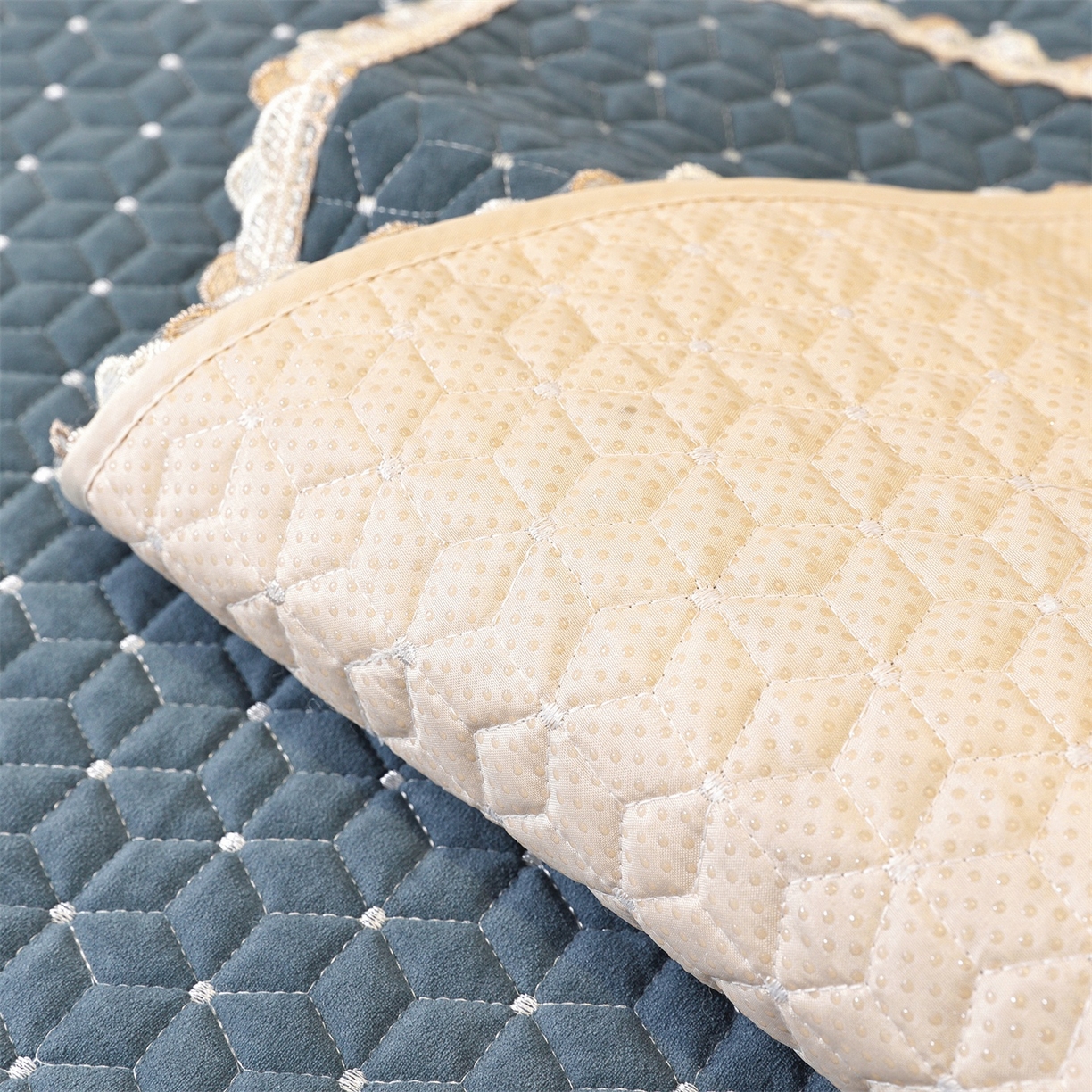 91家纺网 家纺一手货源 找家纺 共鸣沙发垫 2025新款羊毛尼沙发垫 羊毛尼蓝色