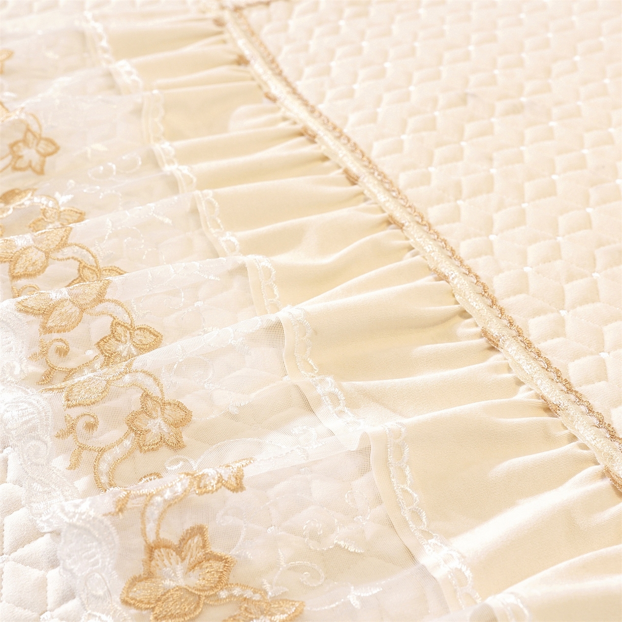 91家纺网 家纺一手货源 找家纺 共鸣沙发垫 2025新款羊毛尼沙发垫 羊毛尼米色