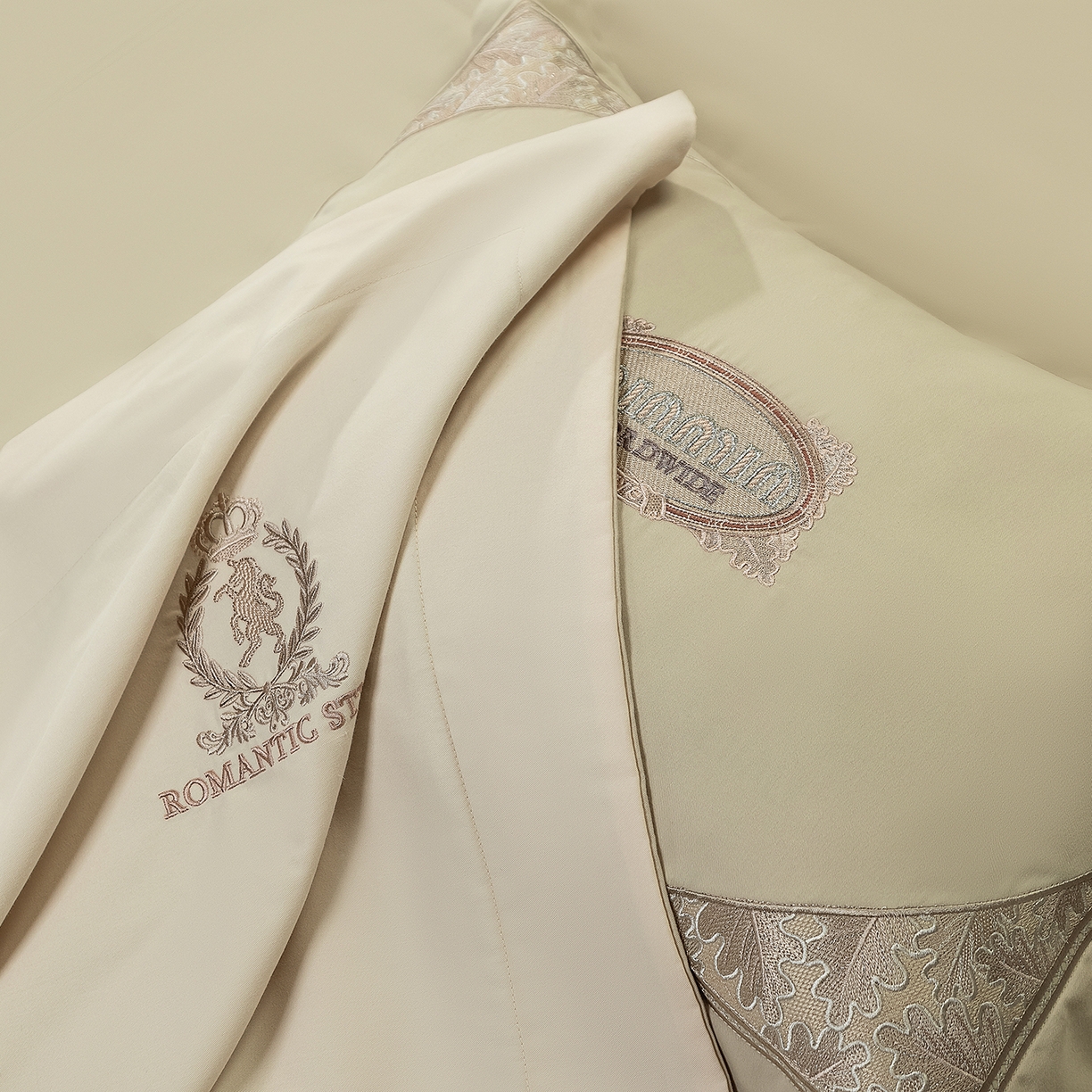 91家纺网 家纺一手货源 找家纺 高大尚婚庆馆 2025新款长绒棉磨毛四件套-贝罗 贝罗-油果绿